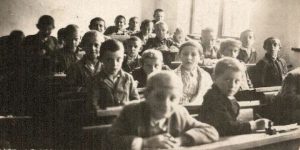 Клас рогатинської “червоної школи” 1930-і рр.