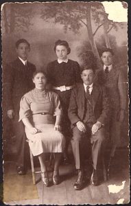Altman family portrait, about 1938